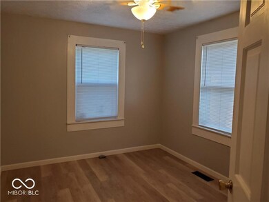 3514 Clark St, Anderson, IN 46013 - photo 7