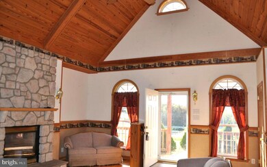 3578 Pious Ridge Rd, Berkeley Springs, WV 25411 - photo 3