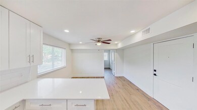 907 N Beacon St unit 101, Dallas, TX 75214 - photo 7