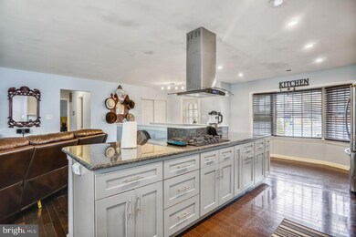 7417 Leahy Rd, New Carrollton, MD 20784 - photo 5