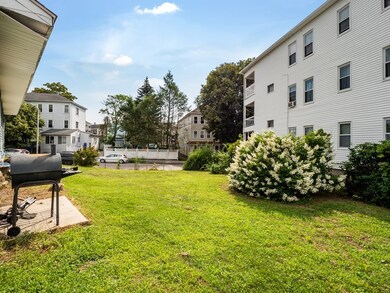 24 Holcombe St, Worcester, MA 01604 - photo 7