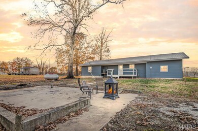 236 Gallinipper Rd, Hardin, IL 62047 - photo 5