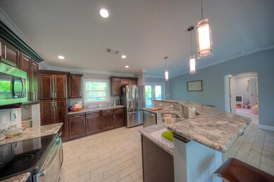 2831 Staples Ave-10
