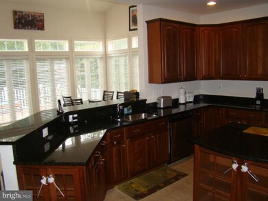 7313 Caledon Ct, Laurel, MD 20707 - photo 7