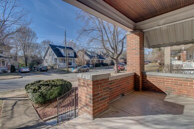 Open porch perfect for swing