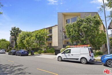 365 Burchett St unit 304, Glendale, CA 91203 - photo 4