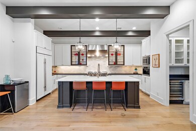 1802 Brun St, Houston, TX 77019 - photo 2