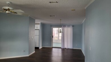 111 Orchid View Dr unit 109, Parrish, FL 34219 - photo 4