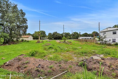 1R4A3672
