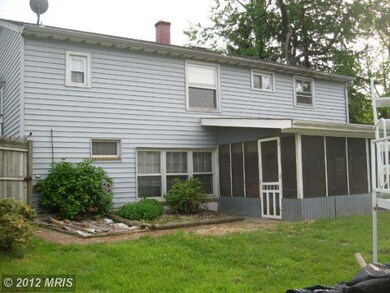 210 Charles Rd, Linthicum Heights, MD 21090 - photo 4