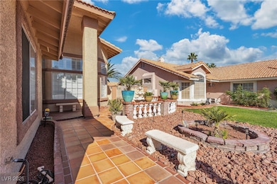 8432 Dry Cliff Cir, Las Vegas, NV 89128 - photo 4