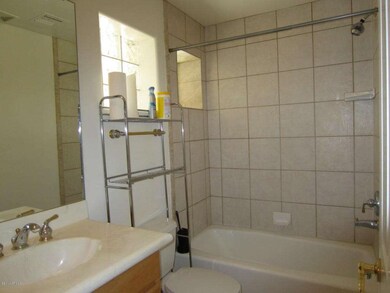 FIRST FLOOR FULL BATH
