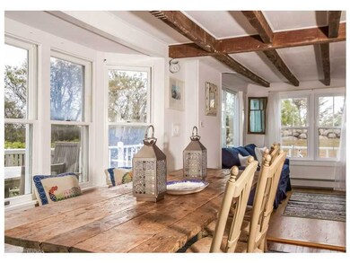 Dining Area.