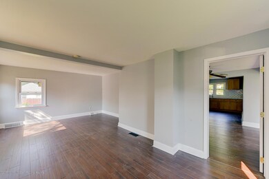 12 Pharo St, Neptune, NJ 07753 - photo 7