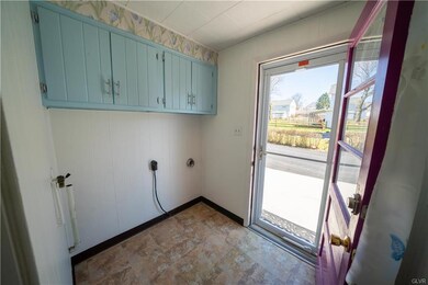 201 George St, Pen Argyl, PA 18072 - photo 5