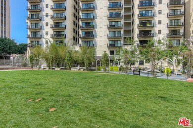 Spring St Park+El Dorado