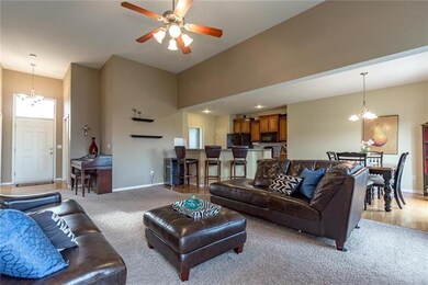 4917 Theden St, Shawnee, KS 66218 - photo 7