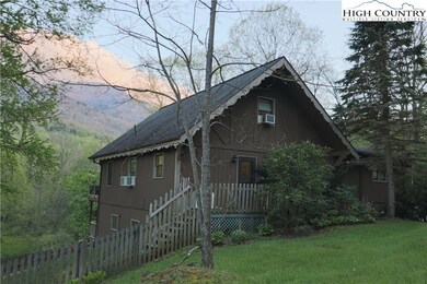 11777 Nc Highway 105 S, Banner Elk, NC 28604 - photo 2