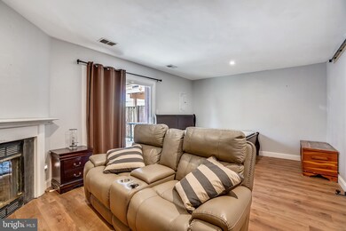 14315 Oxford Dr, Laurel, MD 20707 - photo 7