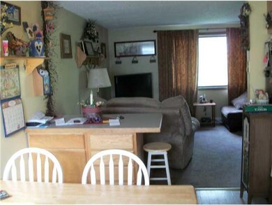 888 Revere Ave, North Tonawanda, NY 14120 - photo 4