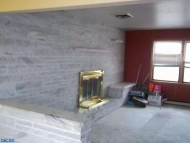 738 Oak Grove Rd, Swedesboro, NJ 08085 - photo 4