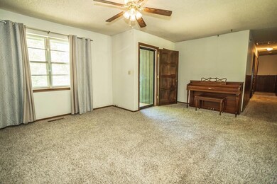 37499 Dancing Streams Rd, Tecumseh, OK 74873 - photo 6