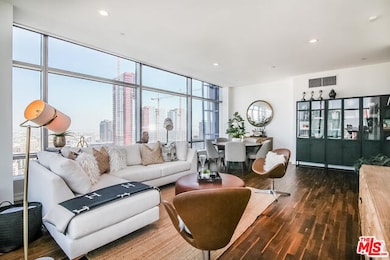 The Ritz Carlton Residences unit 32K, Los Angeles, CA 90015 - photo 6