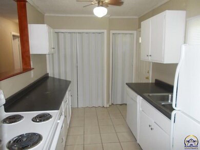 3582 SW Mayo Ave unit 3477 SW Mayo Ave, Topeka, KS 66611 - photo 6