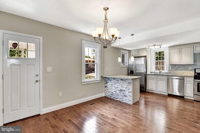 2609 Roselawn Ave, Baltimore, MD 21214 - photo 4