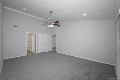 82 Village Green Dr unit 82, Port Jefferson Station, NY 11776 - photo 7