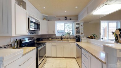 63598 Stacy Ln, Bend, OR 97701 - photo 5