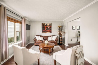 007_ 5160 Mehrman Way 023-