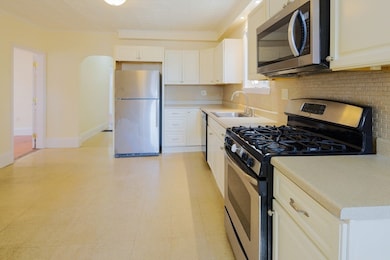335 Salem St unit 1, Medford, MA 02155 - photo 6