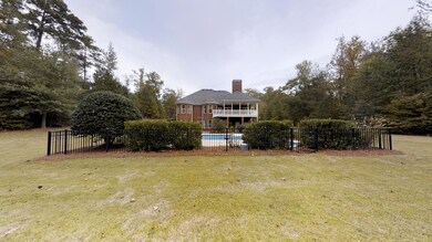 E11
