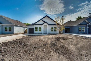 1008 S Smith St, Ennis, TX 75119 - photo 3