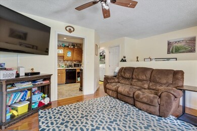 11 Bucky Dr unit 11, Bellingham, MA 02019 - photo 7