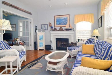 43 Middle Rd, Wakefield, RI 02879 - photo 2