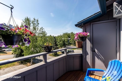 1631 Eastridge Dr 303-4