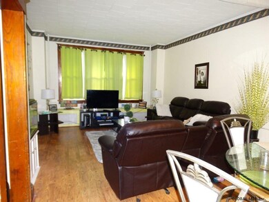 624 N Pearl St, Menands, NY 12204 - photo 5