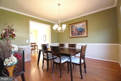 35318 Pheasant Ridge Rd, Locust Grove, VA 22508 - photo 5