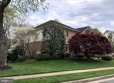 3907 Laro Ct, Fairfax, VA 22031 - photo 4