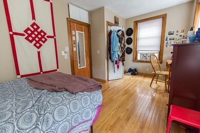 11 Foster St unit 4, Boston, MA 02109 - photo 7