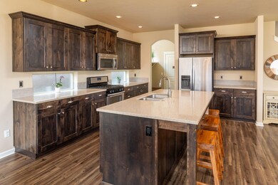 2970 Yew Park Ln, Redmond, OR 97756 - photo 7