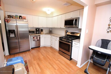 21 Garth Ct, Staten Island, NY 10306 - photo 4