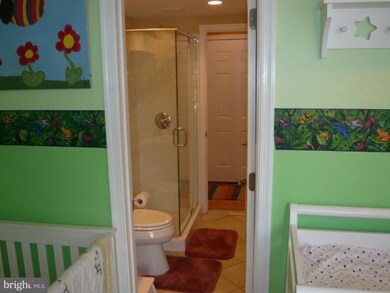 3423 Brown St NW unit 301, Washington, DC 20010 - photo 3