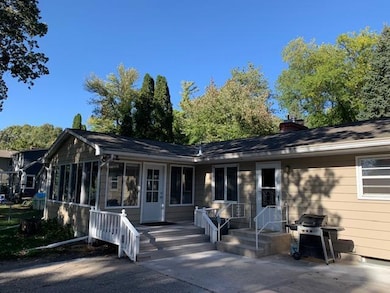 1016 Summit Ave, New Ulm, MN 56073 - photo 5