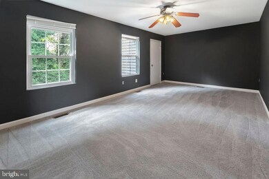 6637 Ronald Rd, Capitol Heights, MD 20743 - photo 3