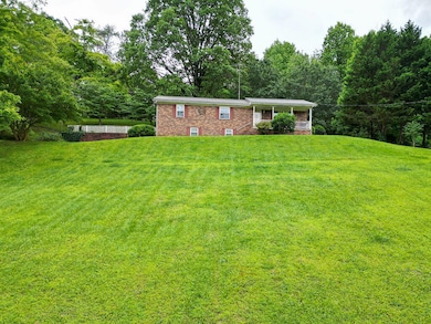 4299HappyValley-11