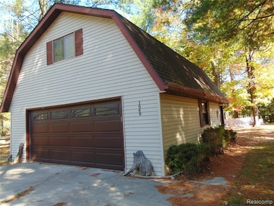 1649 Maple Point Rd, Beaverton, MI 48612 - photo 3