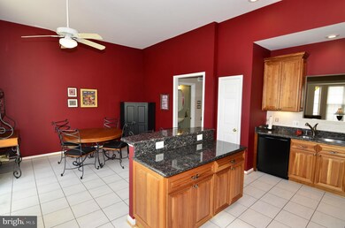 13237 Copper Cove Way, Herndon, VA 20171 - photo 3